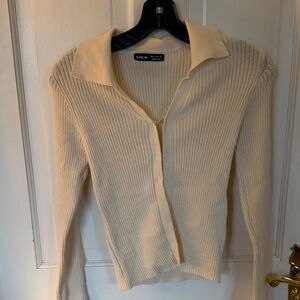 SHEIN Cream Ribbed Zip-Up Collared V-Neck Sweater